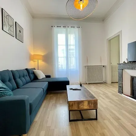 Le Varsovie ※ 4 Balcons Apartamento Carcasona