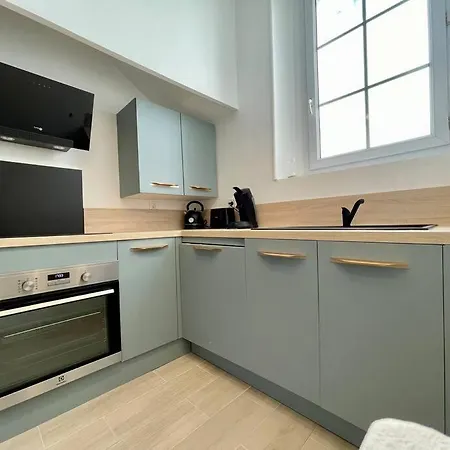 Le Varsovie ※ 4 Balcons Carcassonne