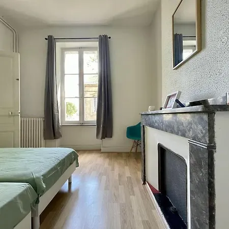 Le Varsovie ※ 4 Balcons * Carcassonne