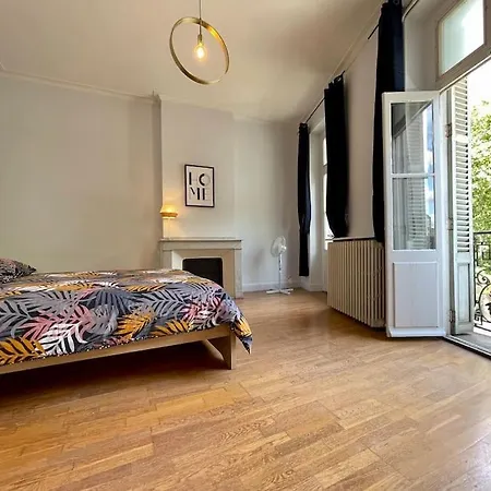 Le Varsovie ※ 4 Balcons *